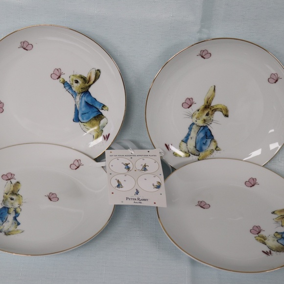 BEATRIX POTTER PETER RABBIT EASTER 4 ASSORTED APPETIZER PLATES - NEW - Picture 8 of 8